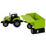 Zelený traktor s vlečkou Zelený traktor s vlečkou