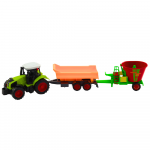 Traktor s prívesom a kŕmnym vozom